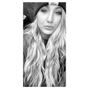 Meet your Posher, Nicole